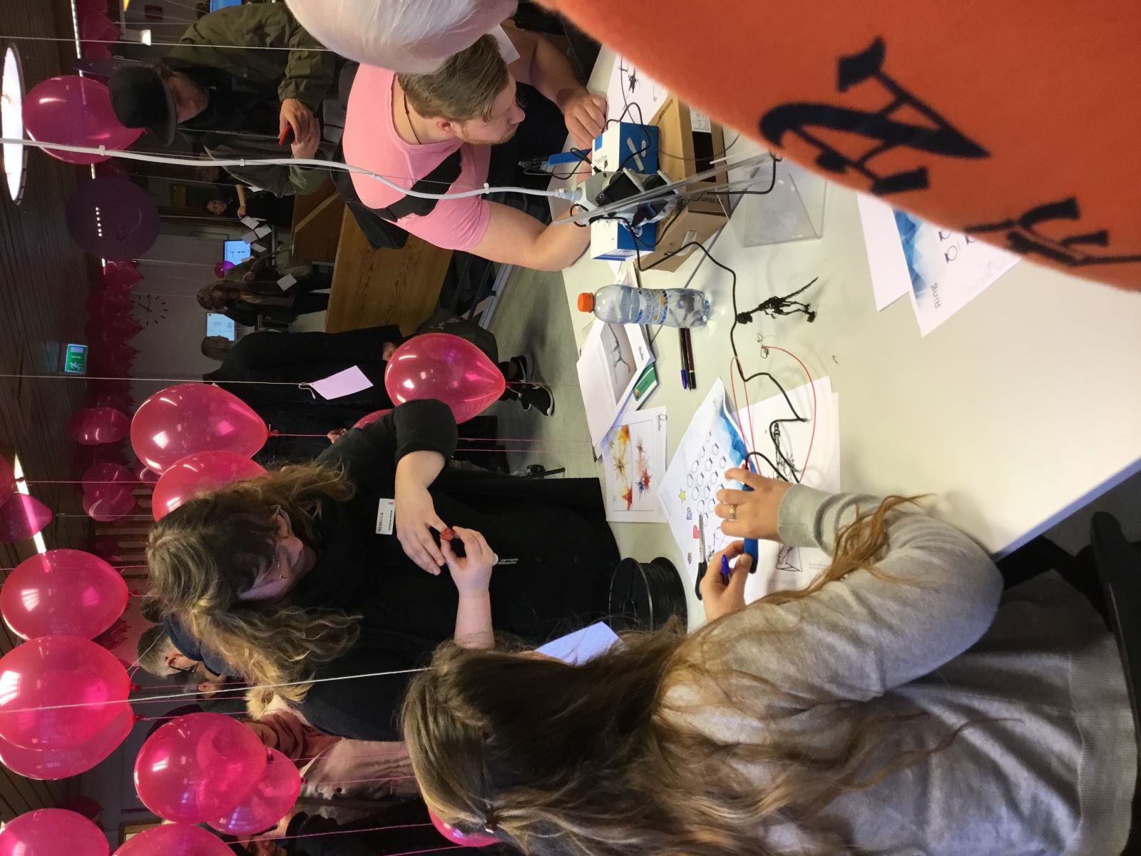 “Visitors at a workshop with 3D pens ” by Helsingborg Public Library is licensed under CC BY 4.0