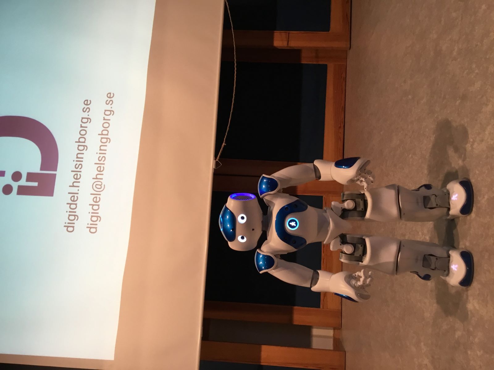 “NAO, the library´s humanoid robot, performing on the stage ” by Helsingborg Public Library is licensed under CC BY 4.0